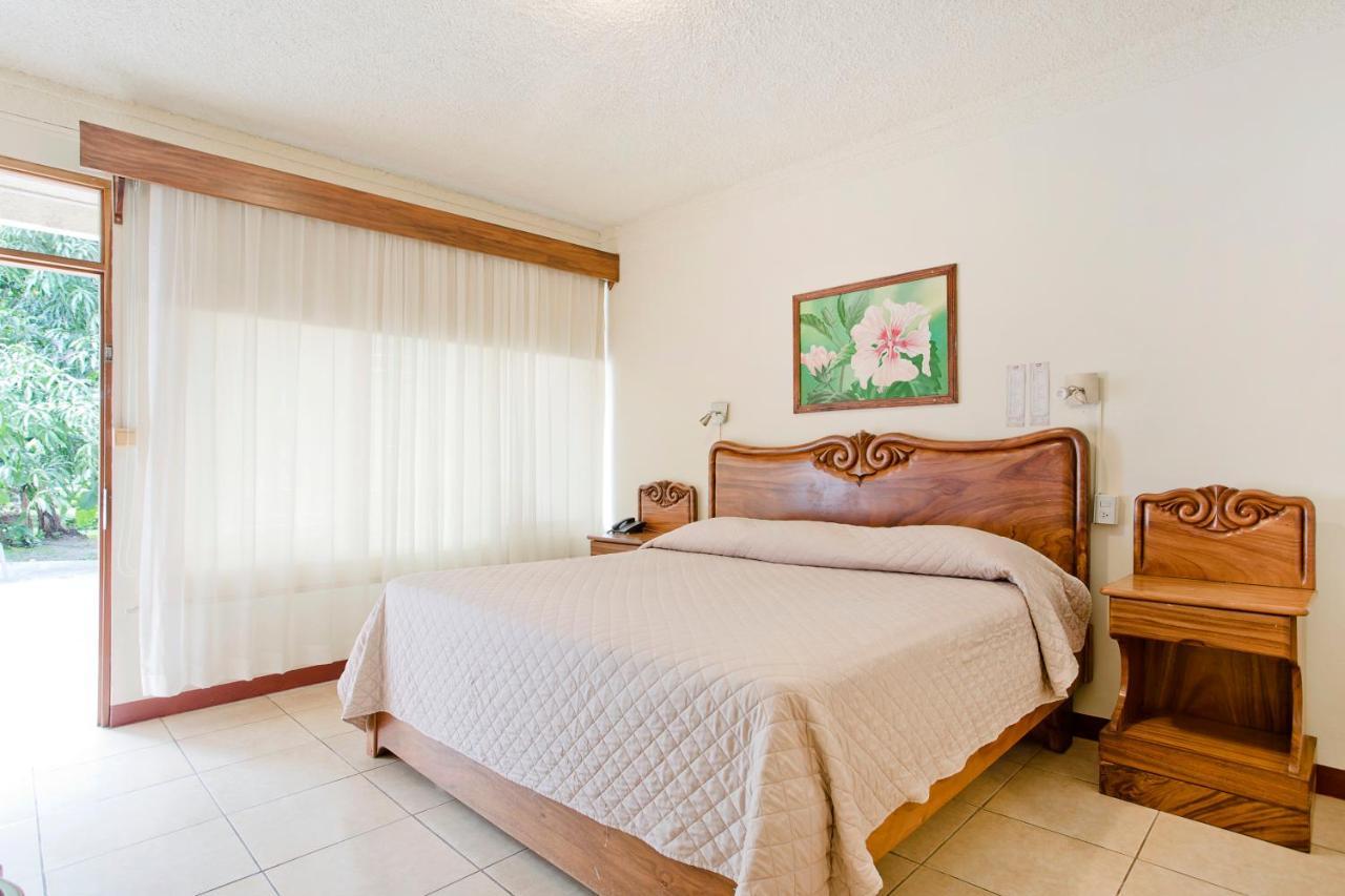 Hotel Boyeros Liberia Bagian luar foto