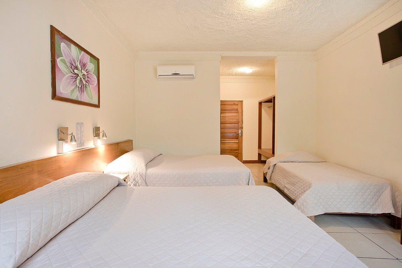 Hotel Boyeros Liberia Bagian luar foto