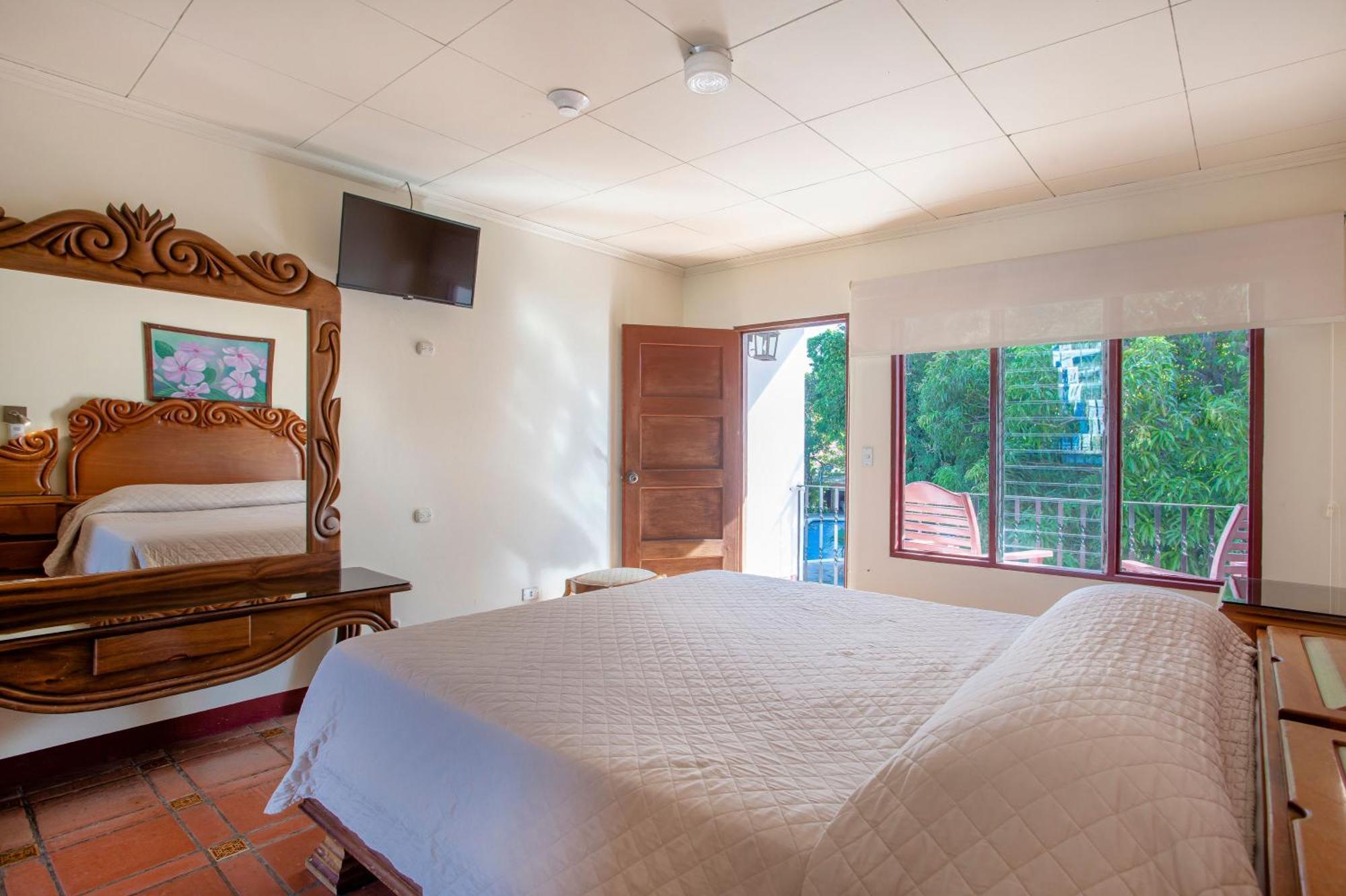 Hotel Boyeros Liberia Bagian luar foto