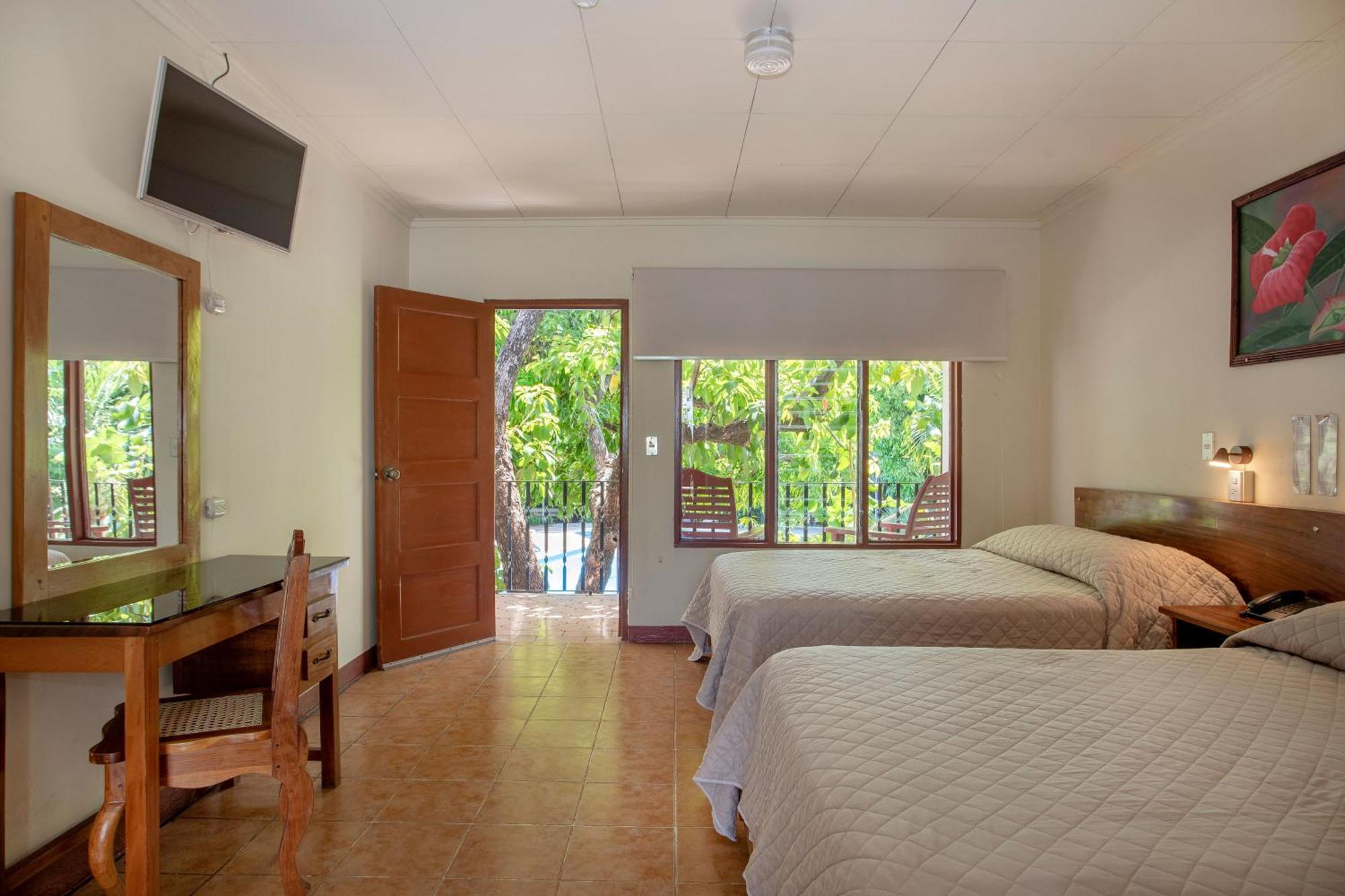 Hotel Boyeros Liberia Bagian luar foto