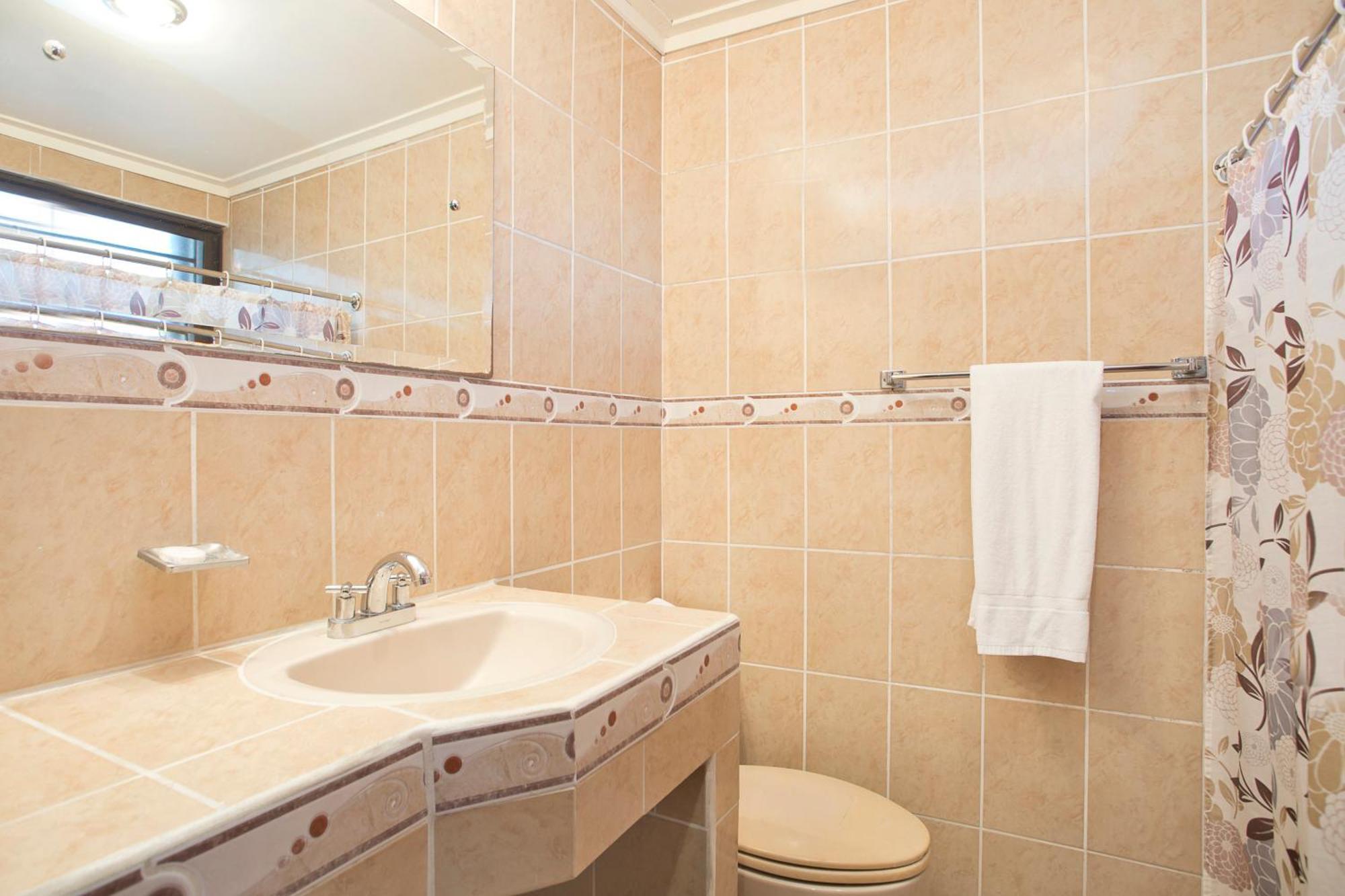 Hotel Boyeros Liberia Ruang foto