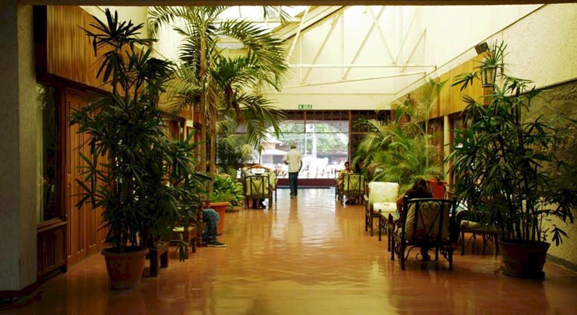 Hotel Boyeros Liberia Bagian luar foto